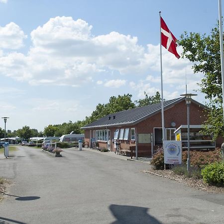 Mogeltonder Camping & Cottages Экстерьер фото